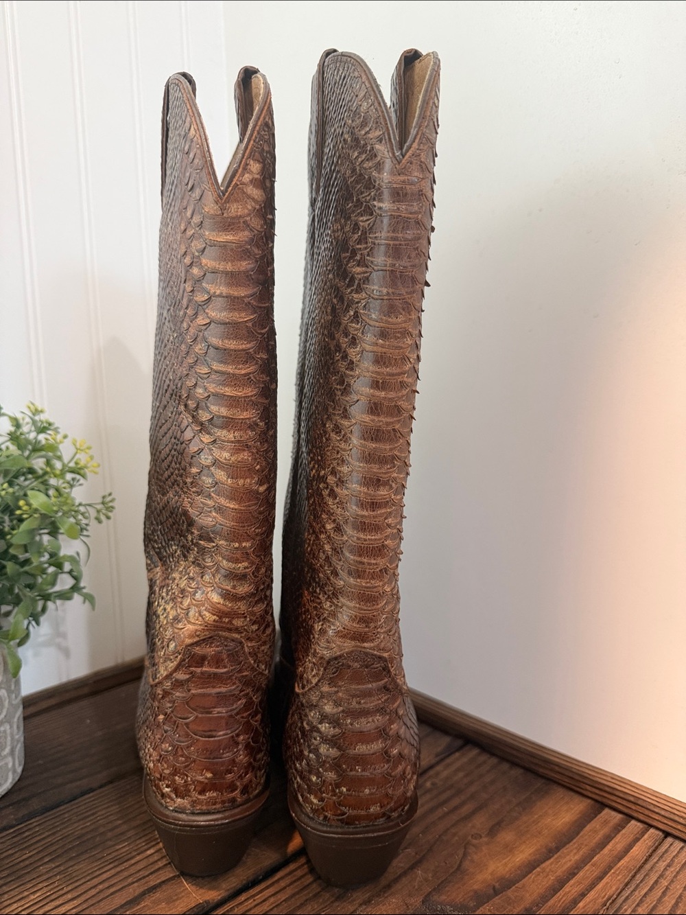 Idyllwind Women’s Smokn’ Western Snakeskin Print Leather Boots Snip Toe - Picture 4 of 8